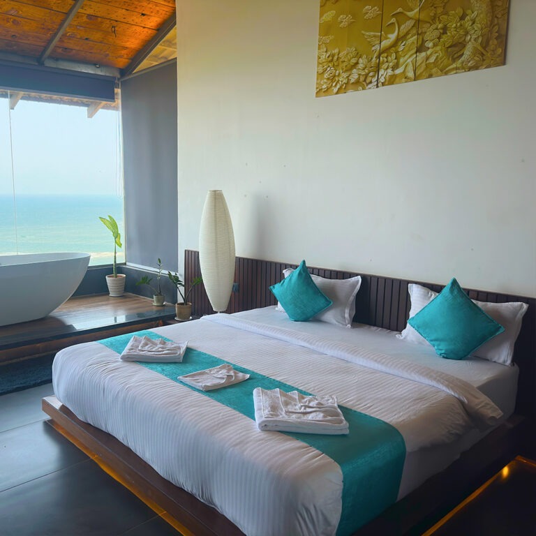 Luxurious Resort Bhogwe