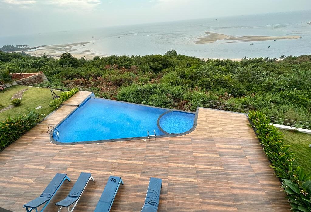 Sea Horizon Resort