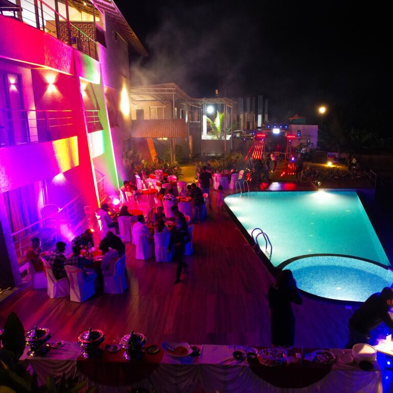 resorts in devbag malvan